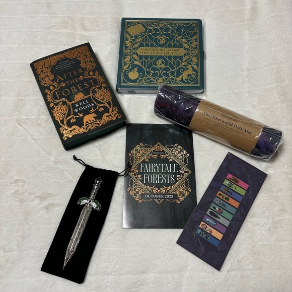 Illumicrate box | October 2023 - Picture 1 of 10